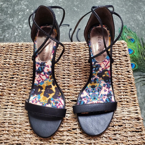 Madden Girl Black G-Debi Strappy Heels - Picture 1 of 7